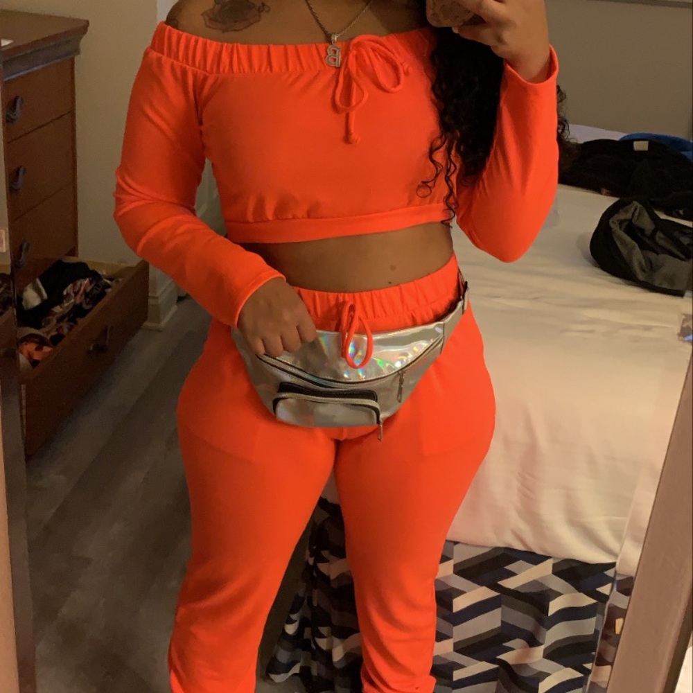 Coral hightlighter 2 piece set